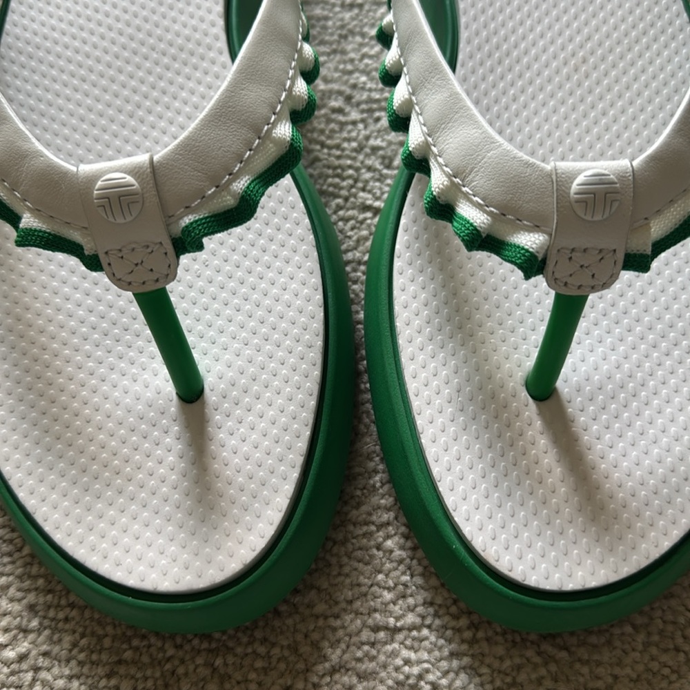 NWOT Tory Burch Sport White and Green Ruffle Thong Sandals/Flip Flops (Size 10M) - Picture 2 of 8